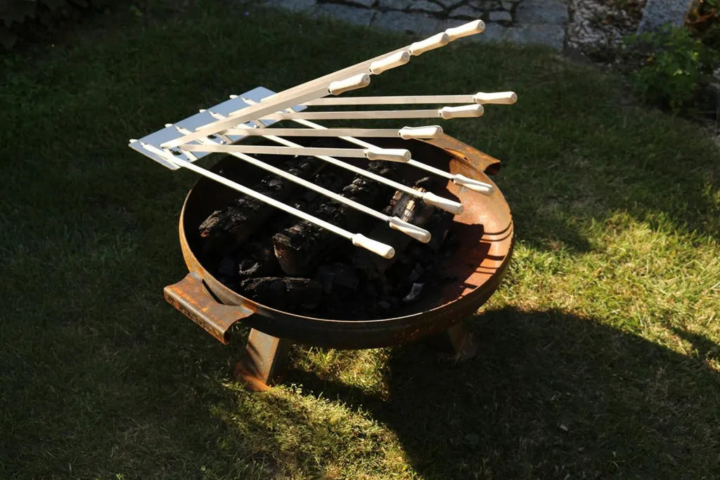 Edelstahl Fischhalter Aufsatz für Holzkohle- und Gasgrill, ideal für Feuerschalen (2er Set)